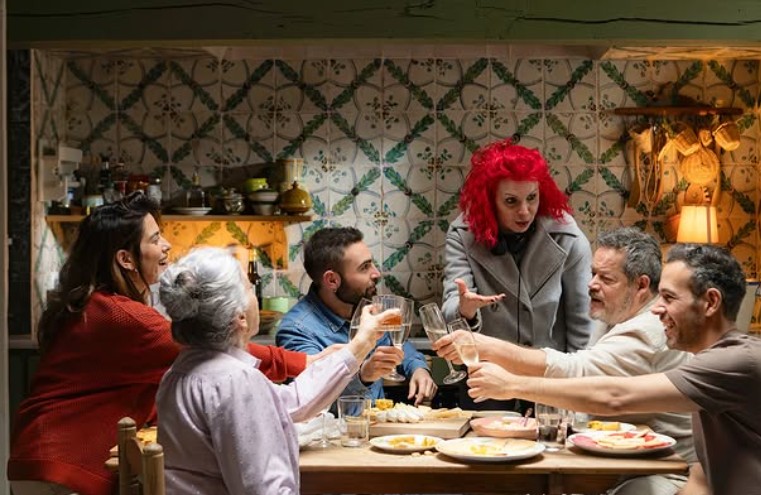 Patricia Ortega, Zack Gómez-Roll, Jorge Sanz, María León, Kiti Mánver, Sara Sálamo y Fernando Guallar